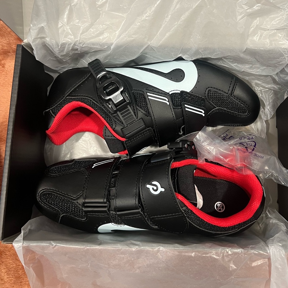 Peloton cycling shoes